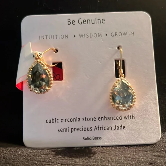 Earrings - Picture 1 of 2